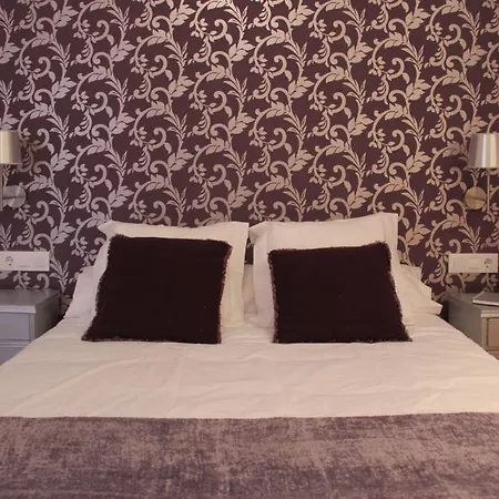 Bed & Breakfast 7 Moons Valencia