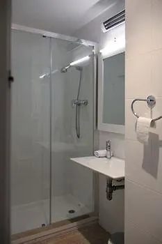 7 Moons 2* Valencia