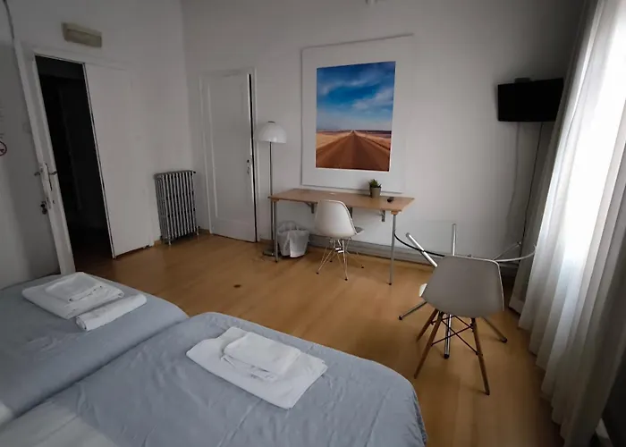 7 Moons 2* Valência