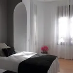 7 Moons 2* Valencia