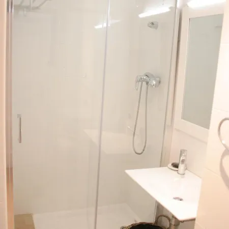 7 Moons B&B Valencia
