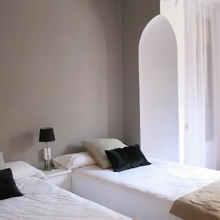 7 Moons B&B 2*