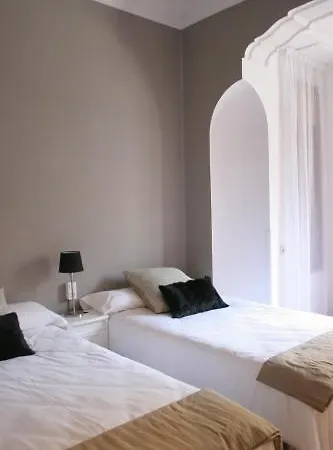 7 Moons B&B 2* Valencia