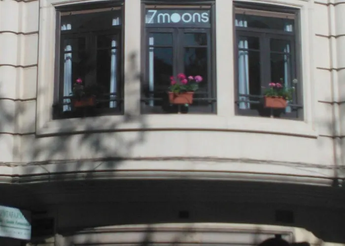 Bed & Breakfast 7 Moons 2*