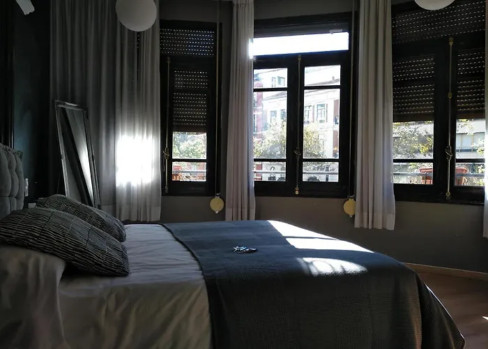 Bed & Breakfast 7 Moons