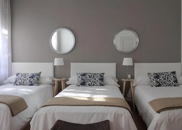 Bed & Breakfast 7 Moons Valencia